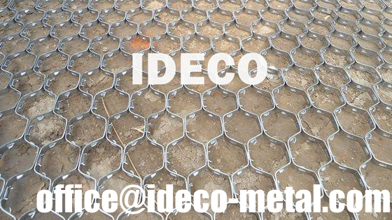 Hexmesh Steel Pallet Strength Corrosion Resistant Temp Resistance Furnace Lining Mesh supplier