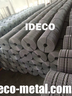 Heavy Duty Galvanized Steel Wire Mesh Pipe Coating Corrosion Resistance Custom Lengths supplier