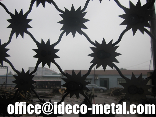 Stainless steel Anti-Climb SUN-BARB Fence, High Security Prison Fence, Thorn Spike Fence supplier