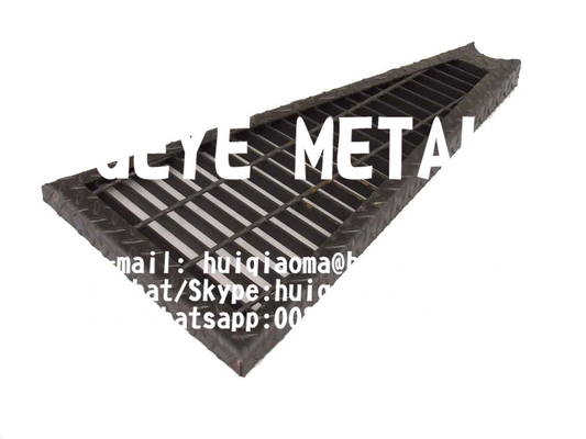 Metal Grates, Anti-Slip Steel Bar Gratings Stair Treads for Spiral &amp; Helical Staircase Steps supplier